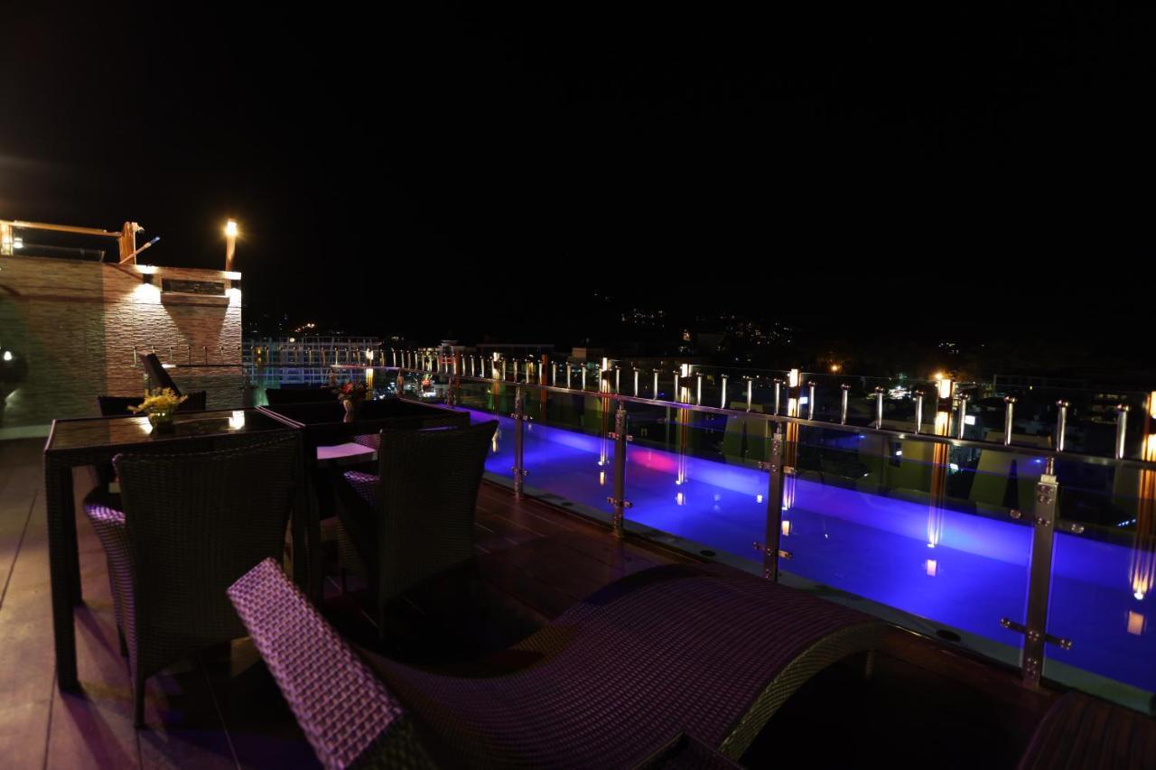 Bab Alhara Hotel Patong Exterior photo