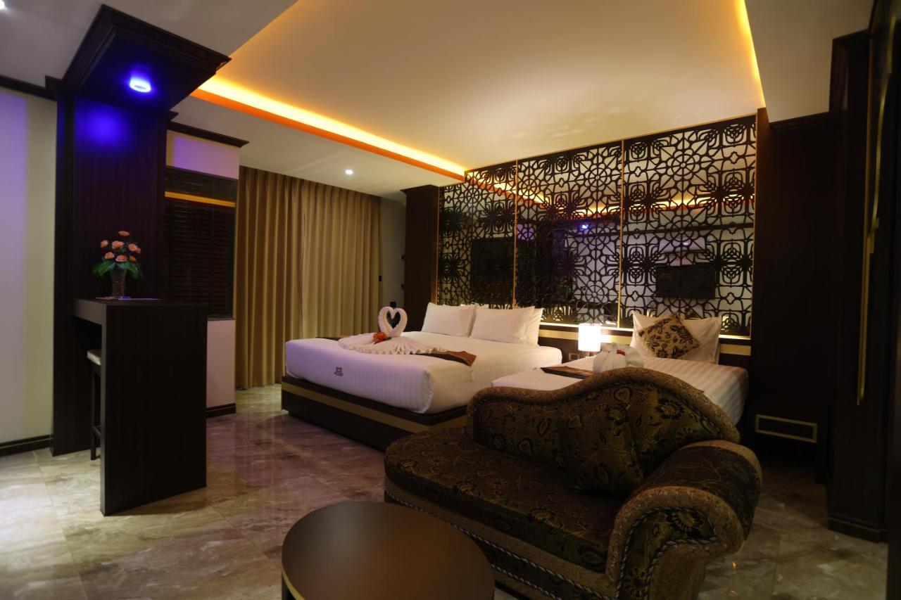 Bab Alhara Hotel Patong Exterior photo