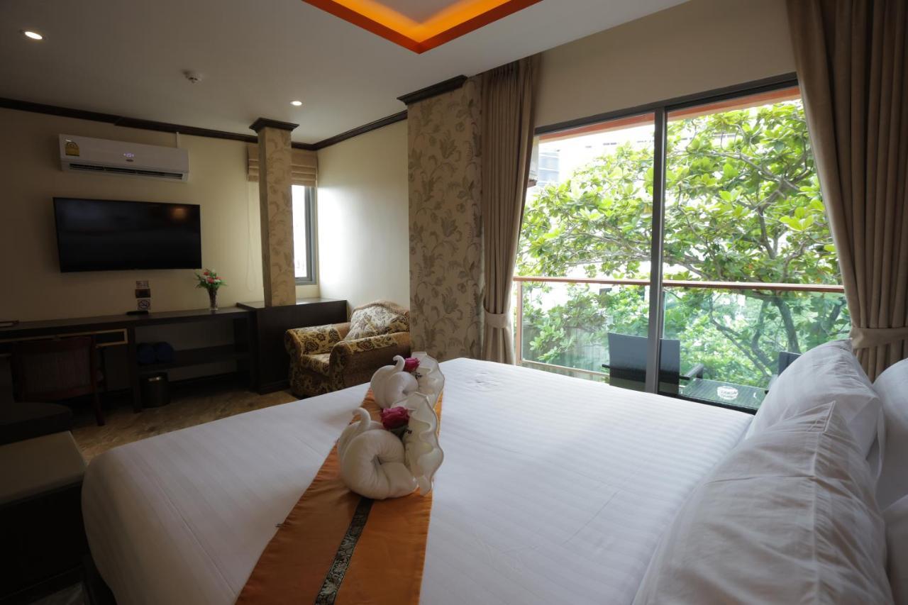 Bab Alhara Hotel Patong Exterior photo